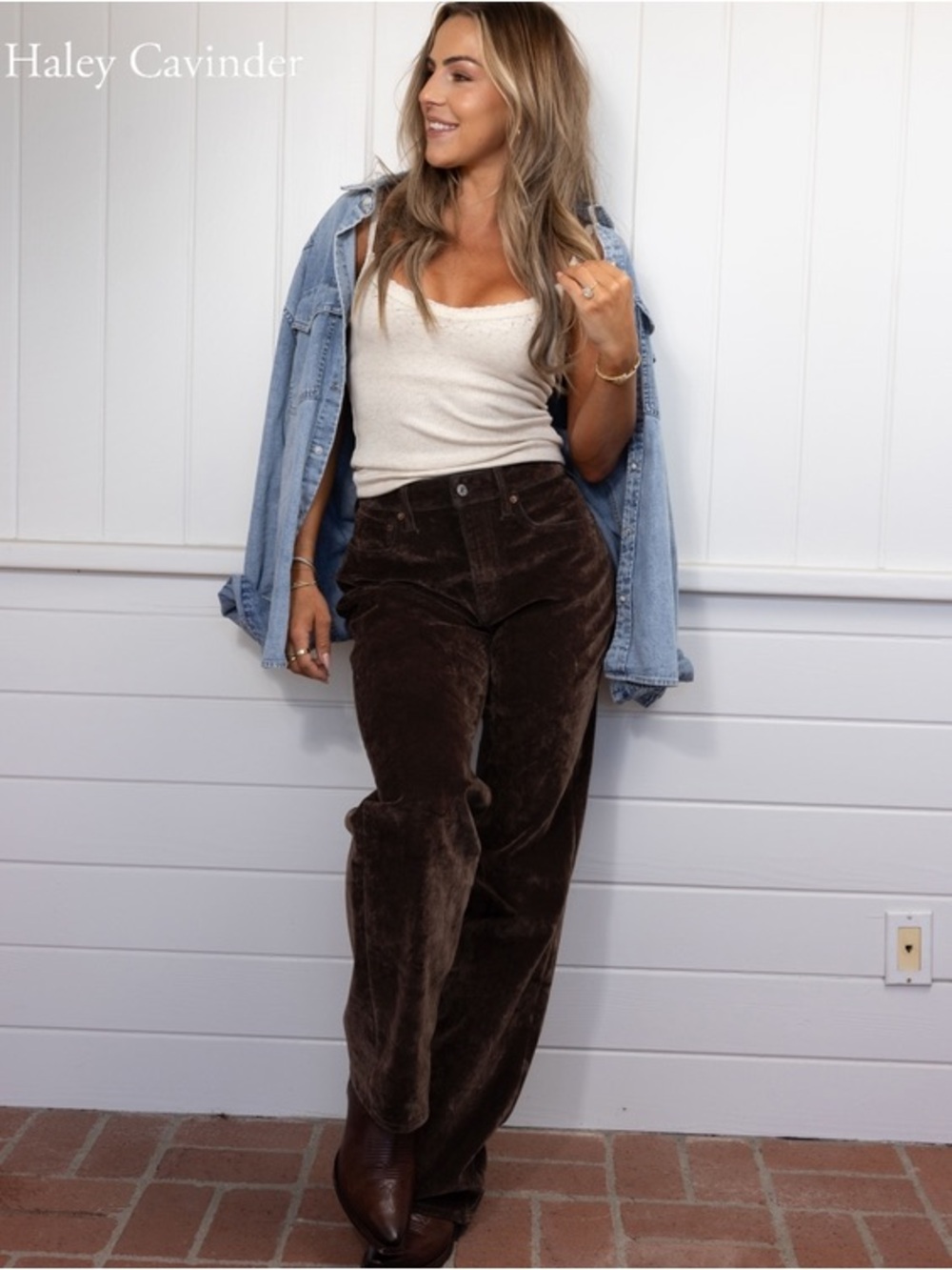 Abercrombie & Fitch Curve Love High Rise 90s Relaxed Velvet Jean